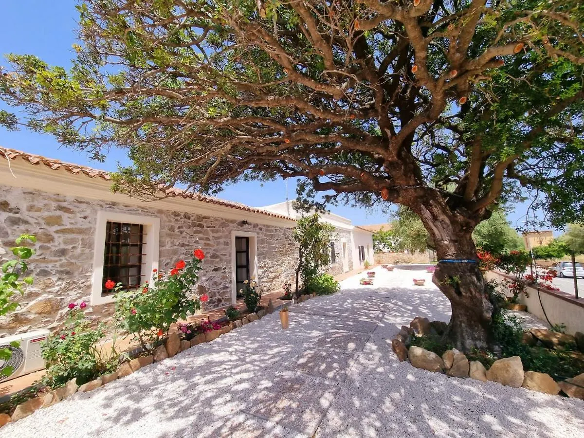 Ferienwohnung Stazzo San Teodoro La Quercia Piscina Condivisa
