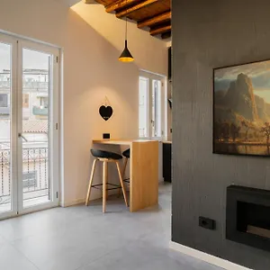 https://politeama-centre-suite.palermohotels.org